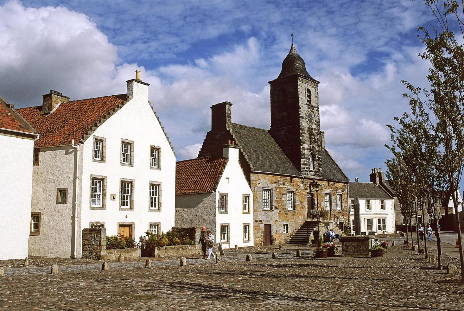 Culross Town area